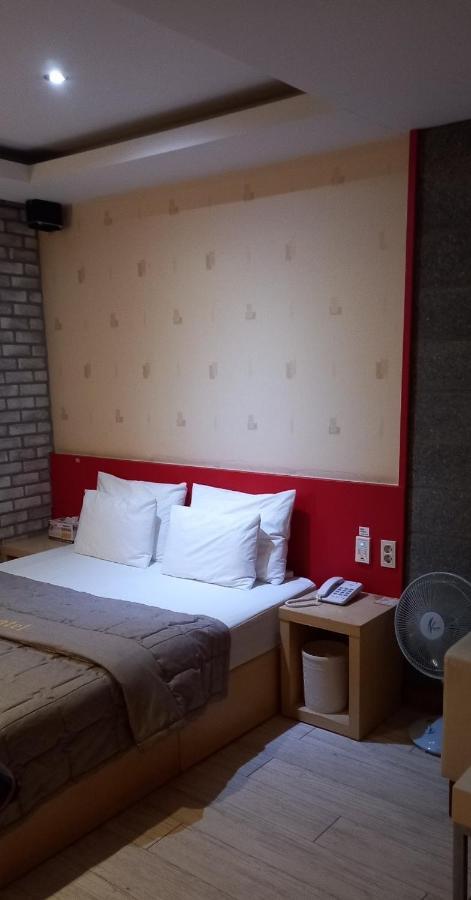 Design Motel T Ilsan Ni Dış mekan fotoğraf
