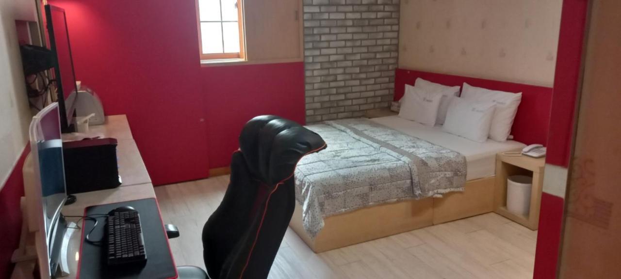 Design Motel T Ilsan Ni Dış mekan fotoğraf